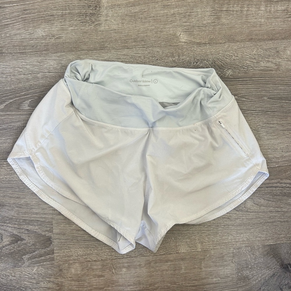 Outdoor voices Hudson shorts size large